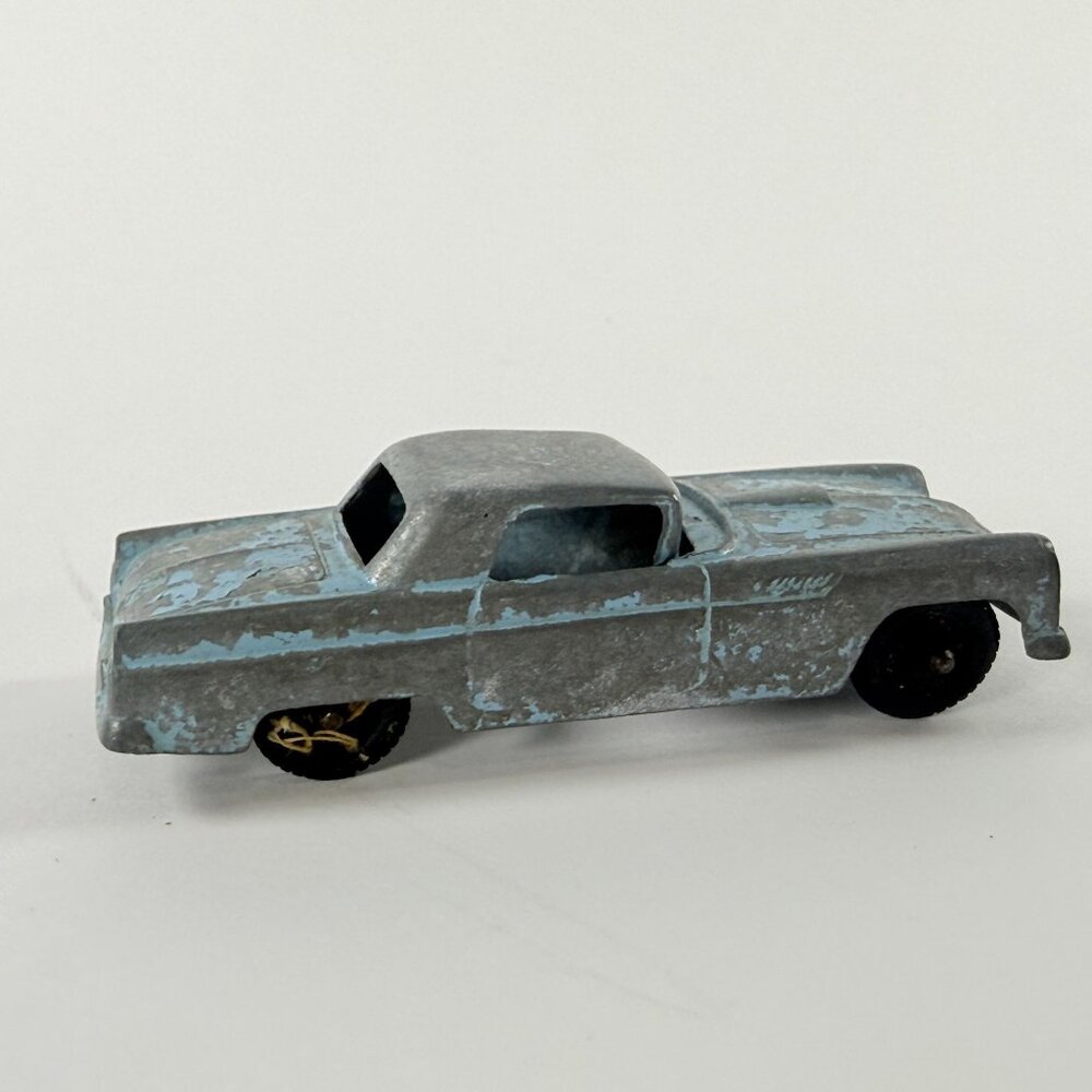 Vintage TootsieToy 1955 Ford Thunderbird Coupe Blue Die-Cast Chicago USA Retro M